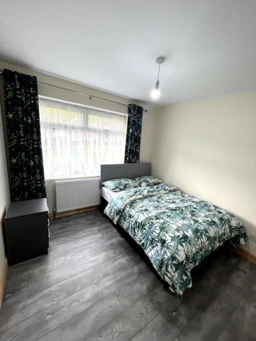 Luxury 3 Bed 3 Bedroom House Harborne Birmingham Esterno foto